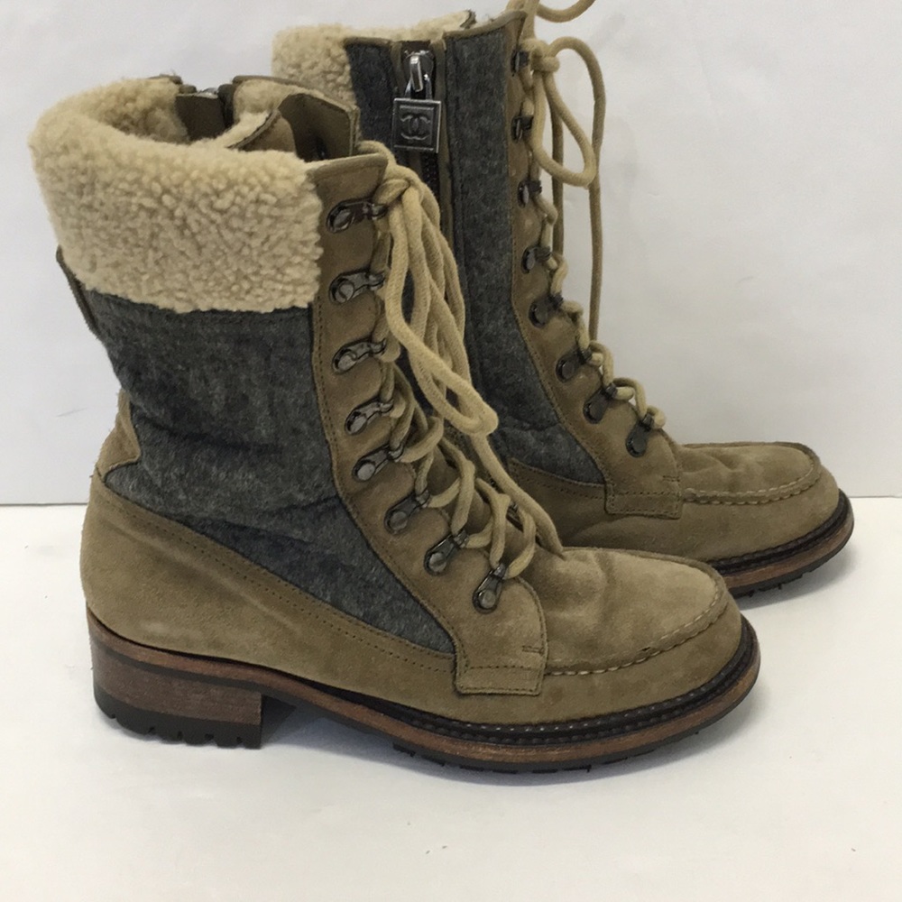 Chanel Beige Tan Suede Sherpa Fur Boots Lace Up 35.5